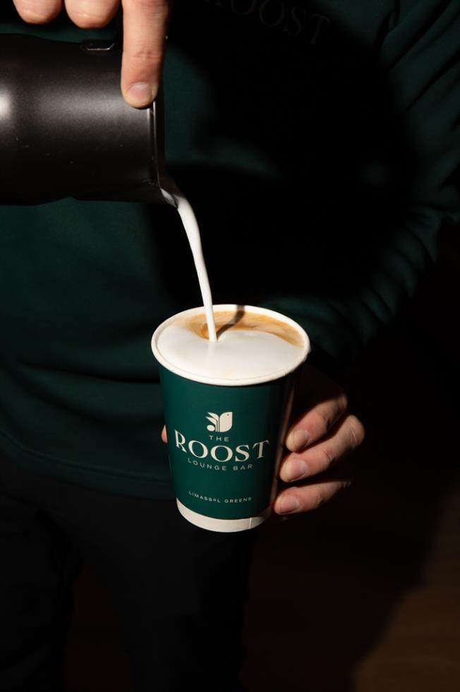 5414192348783566 LG The Roost6