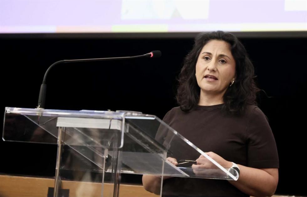 5424683784461668 037598df-bd3d-4695-9382-722505aea304