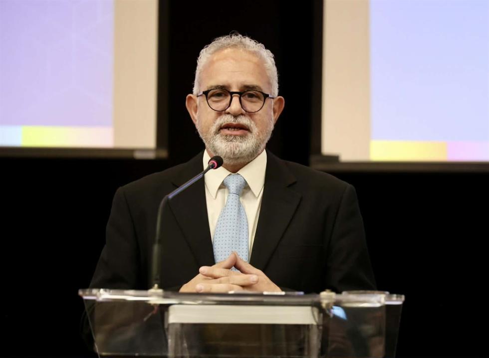 5424683840867545 74a1568e-6019-4750-a2ed-3b35d78a7933