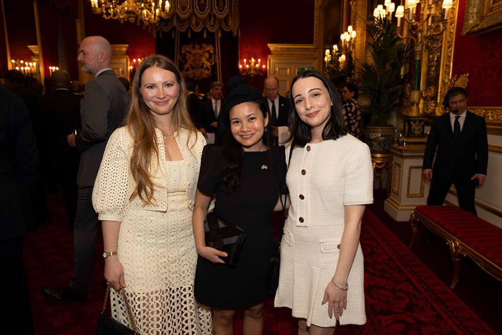 christina dymioti karolos5