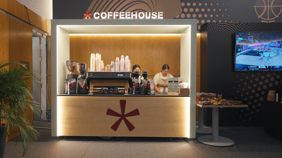 5507497545916094 coffee house2