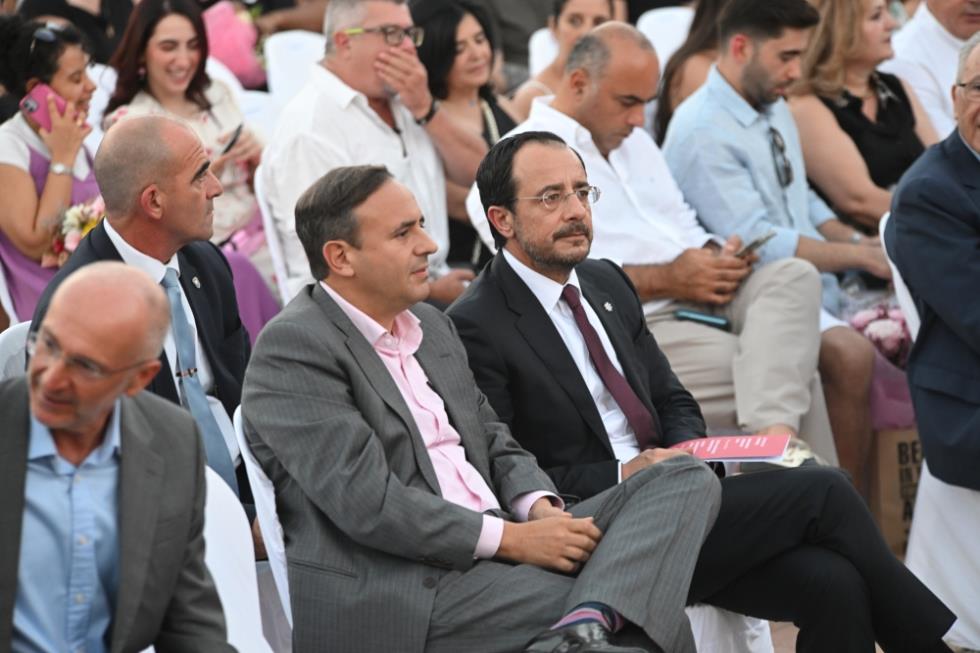5521414089980277 UNIC CEO & CY President 2
