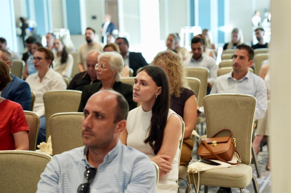 5587855666687314 Σταθερότητα με προοπτική (1)