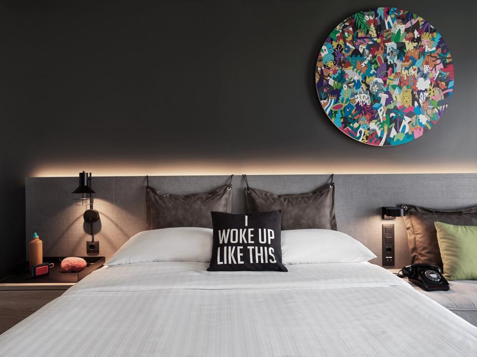 5613820342934262 moxy-athens-city 7157